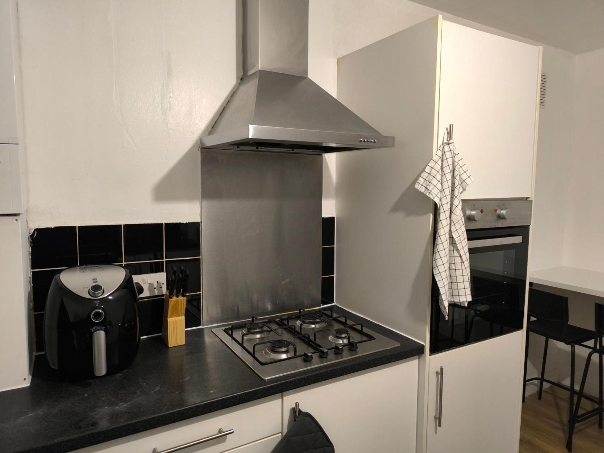 Affittacamere 3 Persons Room, 1min Walk From South Wimbledon Station